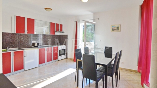 Apartmani 82 m2 - 101 m2 | Uhodan posao iznajmljivanja | Atraktivna lokacija | Dubrovnik